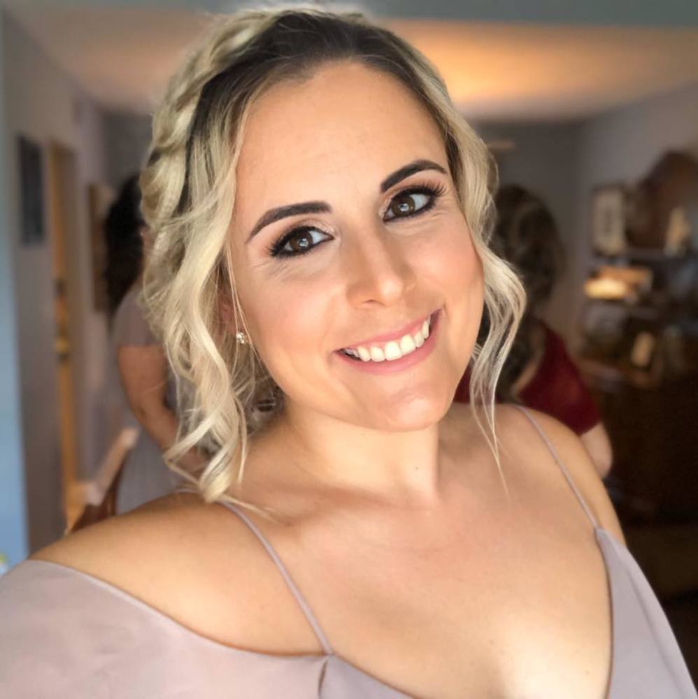 Meet your Posher, Lauren